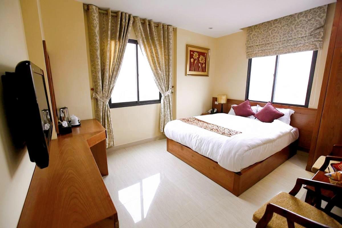 Hanoi B Hotel & Travel - 5 Mins Hoan Kiem Lake Exteriér fotografie